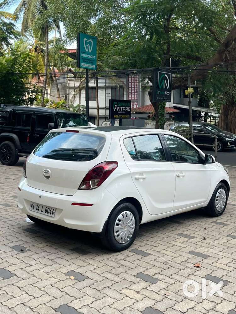 Hyundai I20 Magna, 2012, Petrol