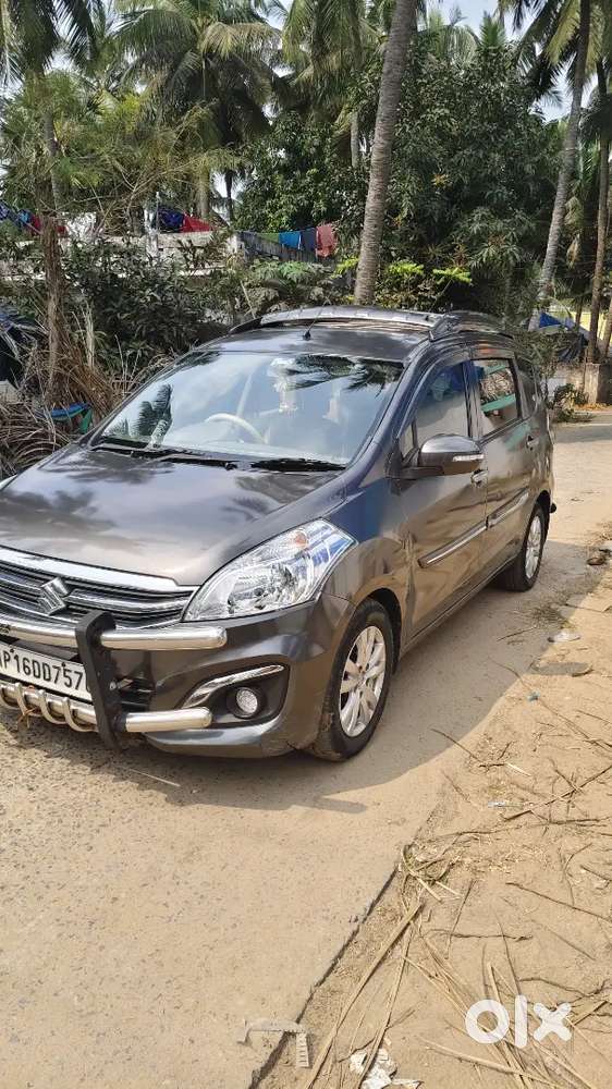 Maruti Suzuki Ertiga 2016 Diesel 185000 Km Driven