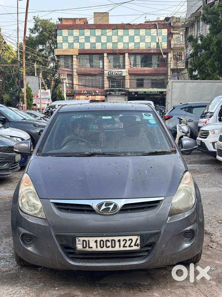 Hyundai I20 1.4 Sportz, 2011, Petrol