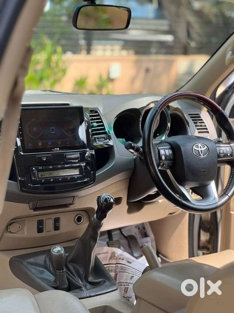 Toyota Fortuner 3.0 4x4 Manual, 2010, Diesel