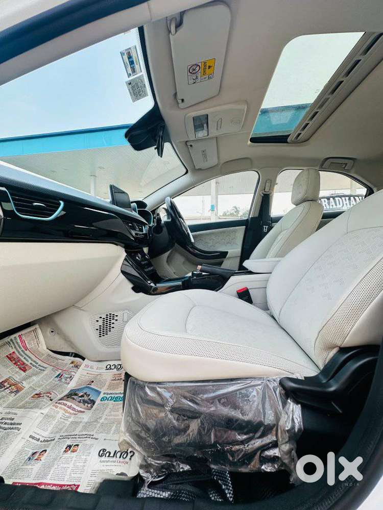 Tata Nexon Ev Prime Xz Plus Lux, 2022, Electric