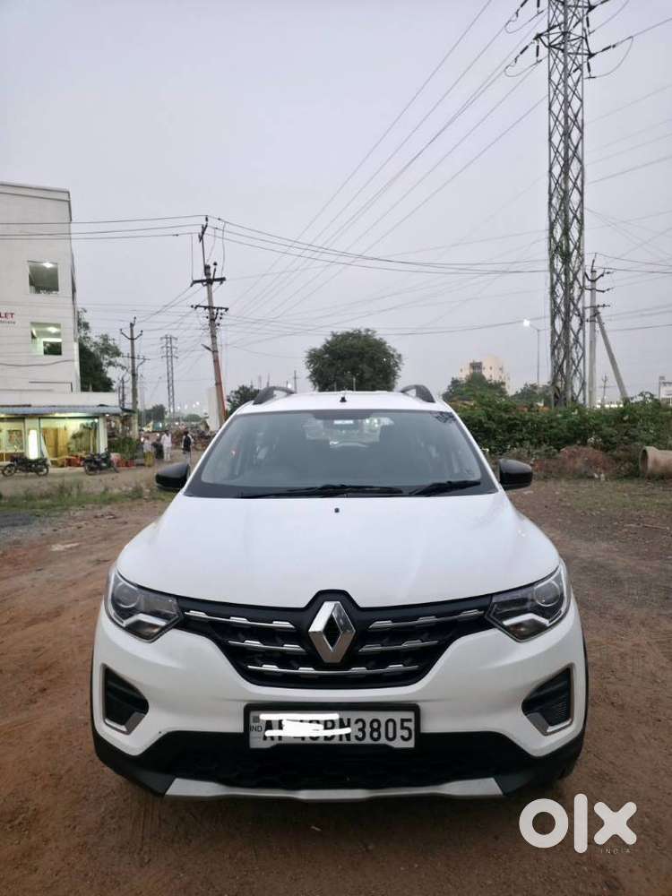 Renault Triber Rxz, 2023, Petrol