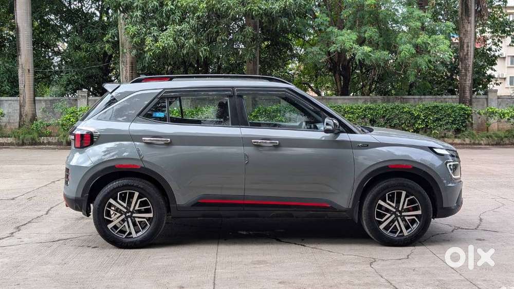 Hyundai Venue 1.0 Sx (o) Turbo Dct Dual Tone, 2024, Petrol