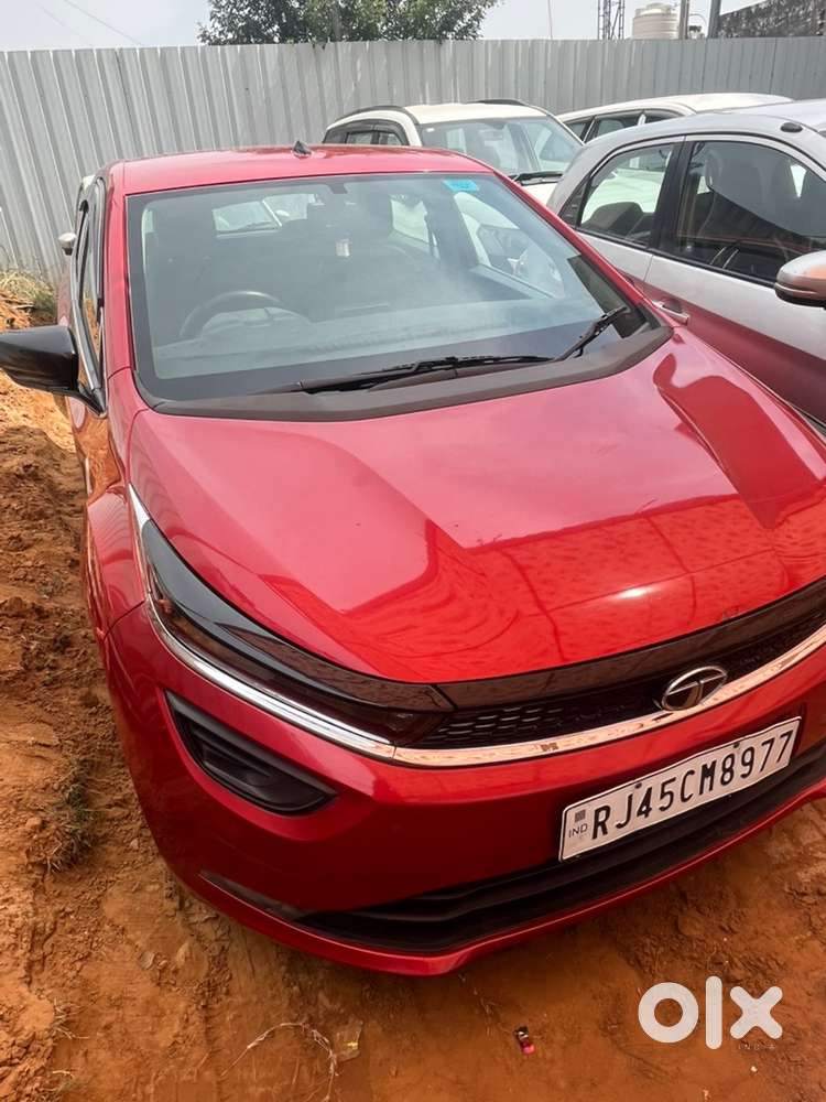 Tata Altroz Xe Petrol 2020