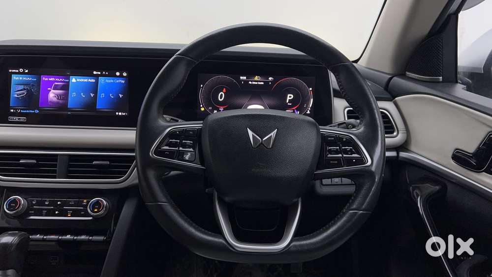 Mahindra Xuv700 2.0 Ax 7 Petrol At Luxury Pack Str, 2021, Petrol