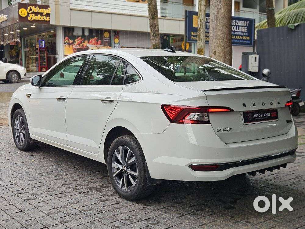 Skoda Slavia 1.0 Tsi Style, 2023, Petrol