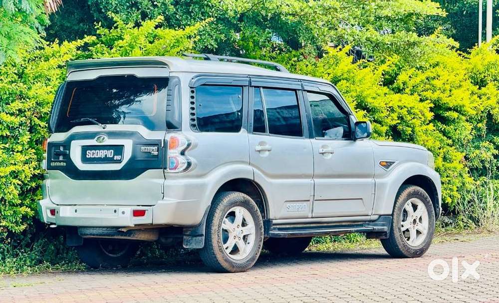 Mahindra Scorpio S10, 2015, Diesel