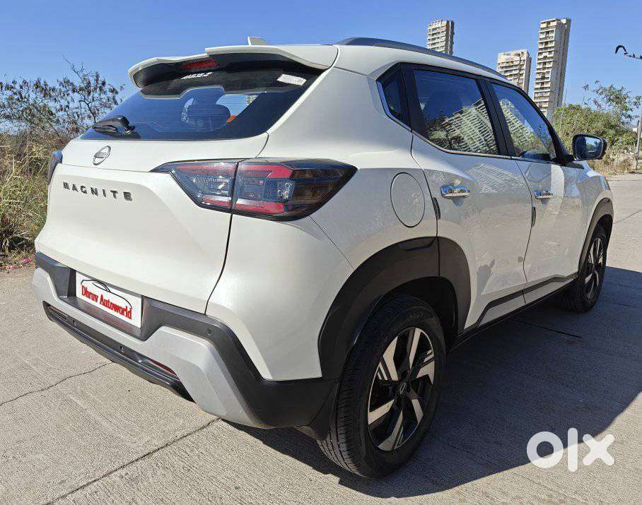 Nissan Magnite N-connecta Mt, 2024, Petrol