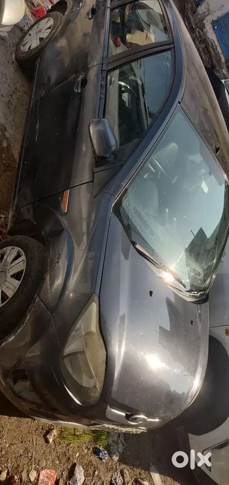 Ford Figo 1.2 Petrol 2012