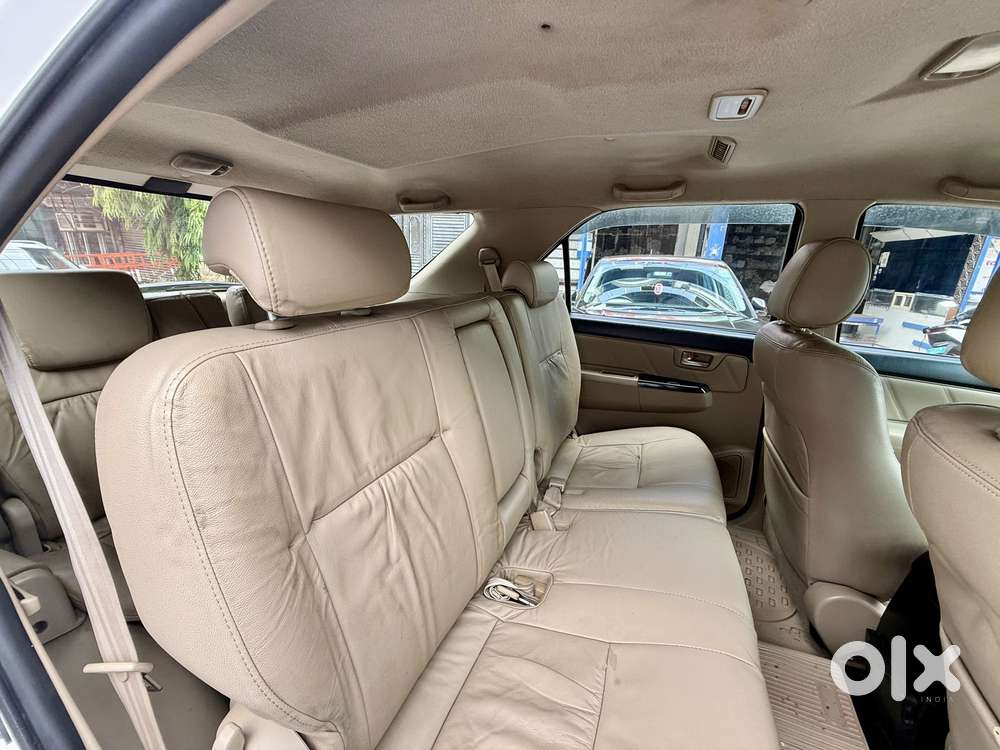 Toyota Fortuner 4x2 Manual, 2016, Diesel