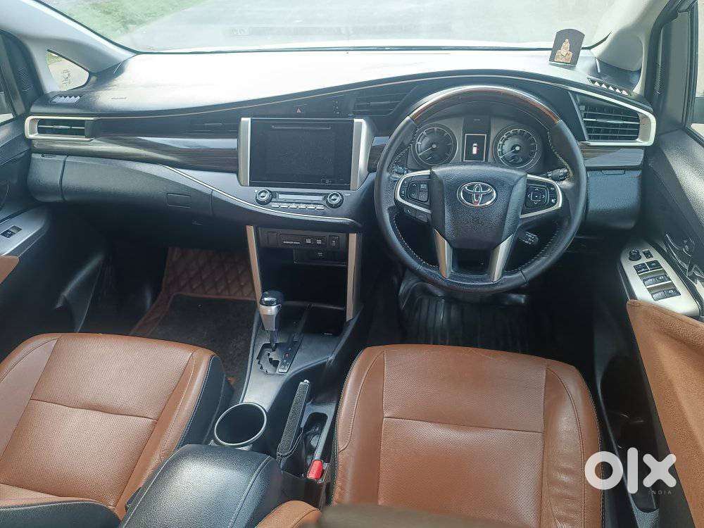 Toyota Innova Crysta 2.8z Automatic, 2019, Diesel