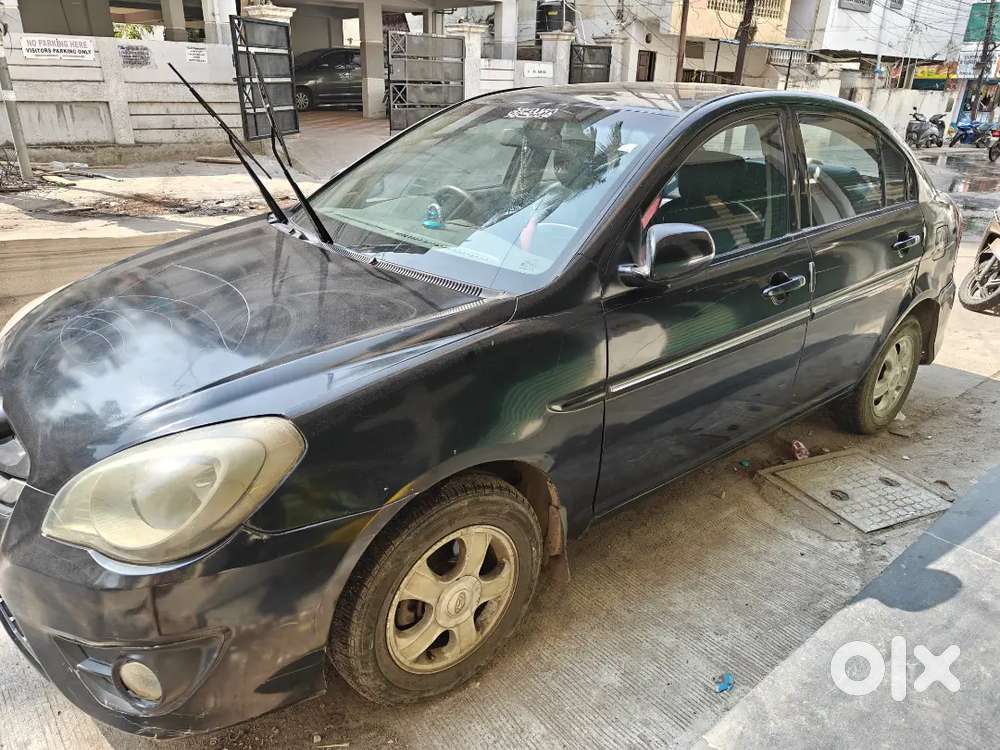 Hyundai Verna 2010