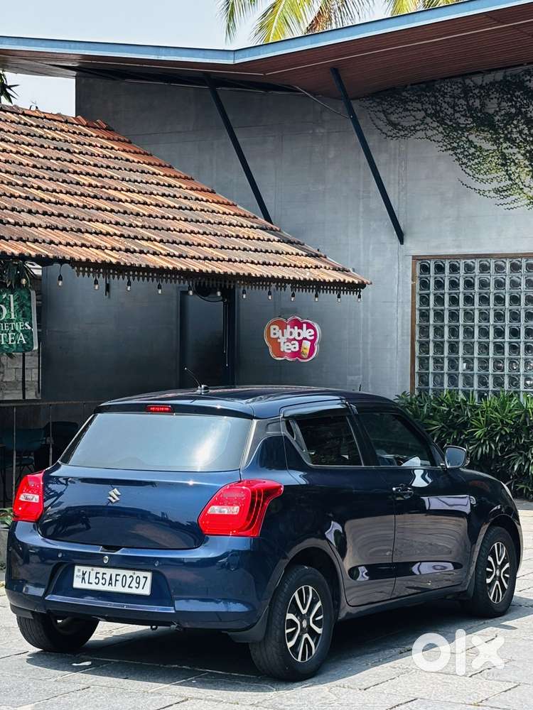 Maruti Suzuki Swift Vxi Optional, 2022, Petrol