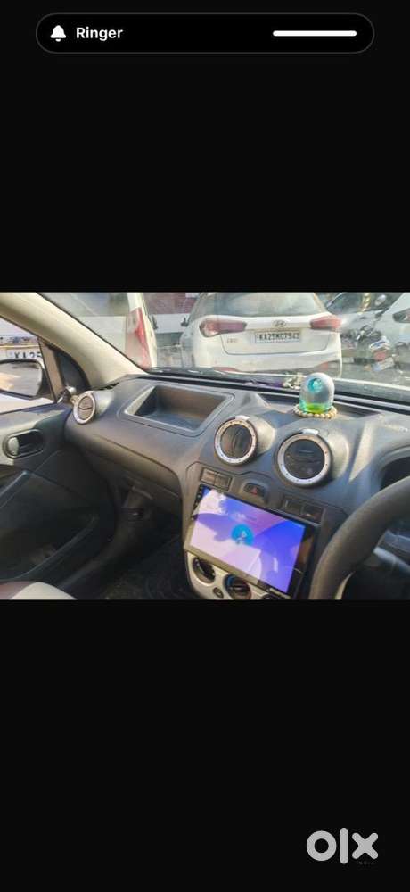 Ford Figo 2011 Diesel 125000 Km Driven Brand New Tyers