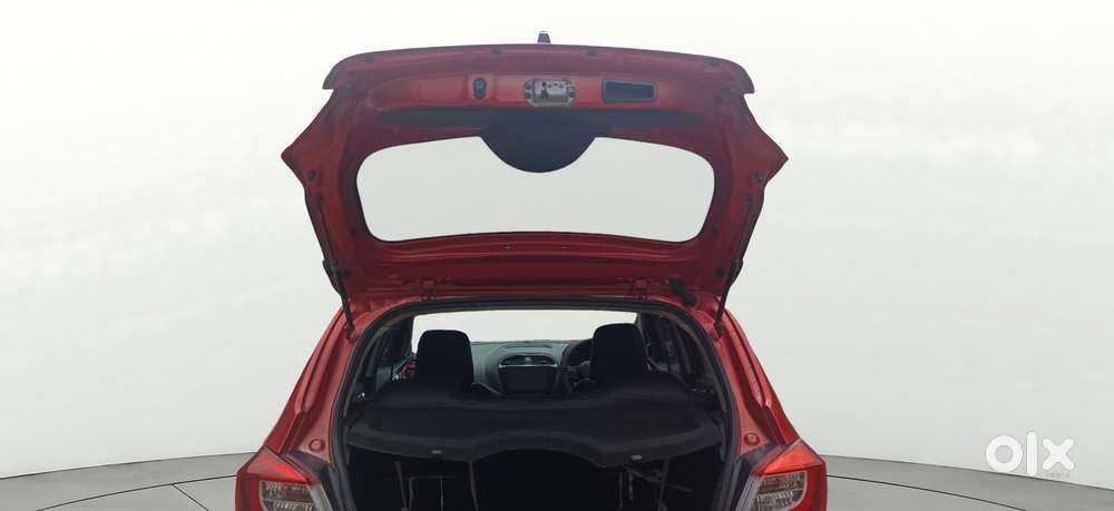 Tata Tiago 1.2 Revotron Xz, 2018, Petrol