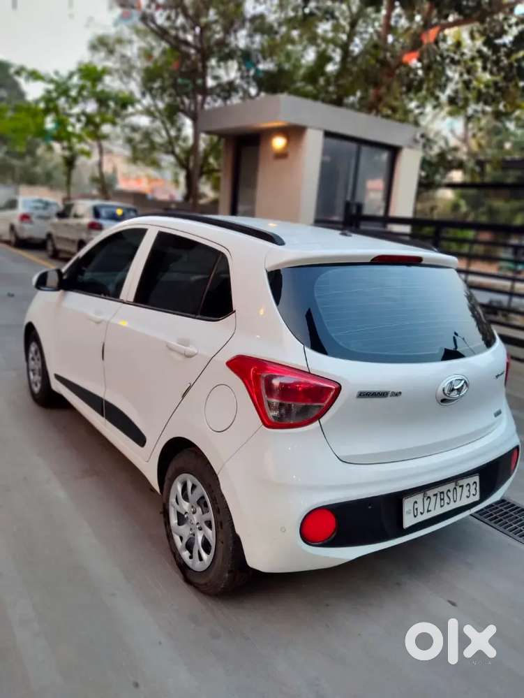 Sell Hyndai Grand I10 Sportz