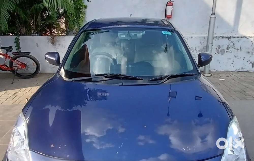 Maruti Suzuki Dzire Vxi Ags, 2025, Petrol