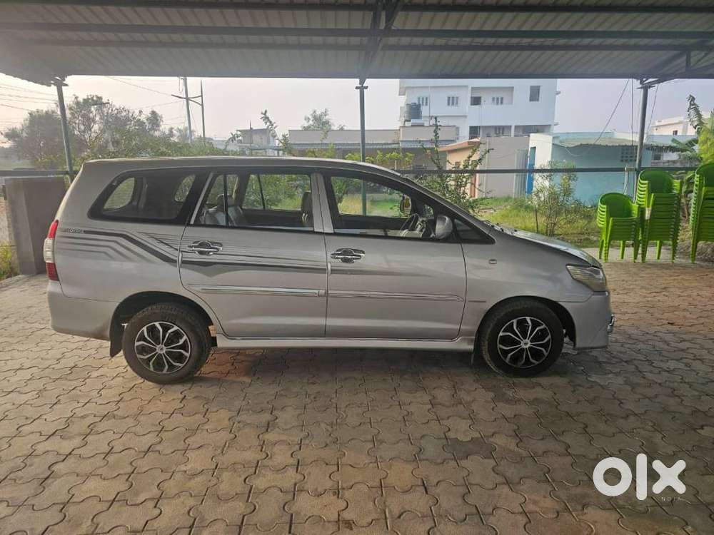 Toyota Innova Family Car. Excellent Condition