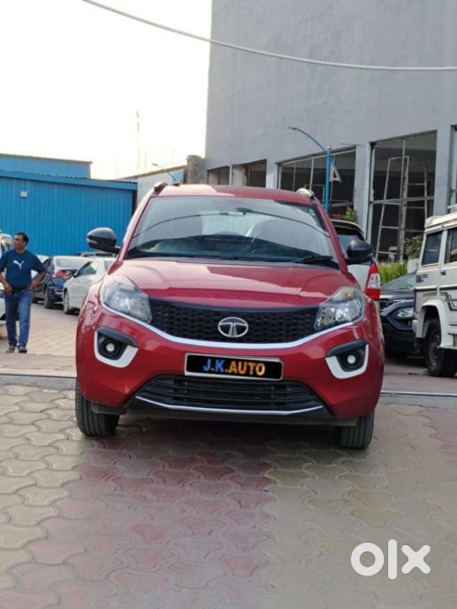 Tata Nexon 1.2 Revotron Xm (s), 2019, Petrol