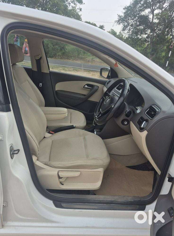 Volkswagen Vento 1.5 Tdi Highline Plus At, 2015, Diesel