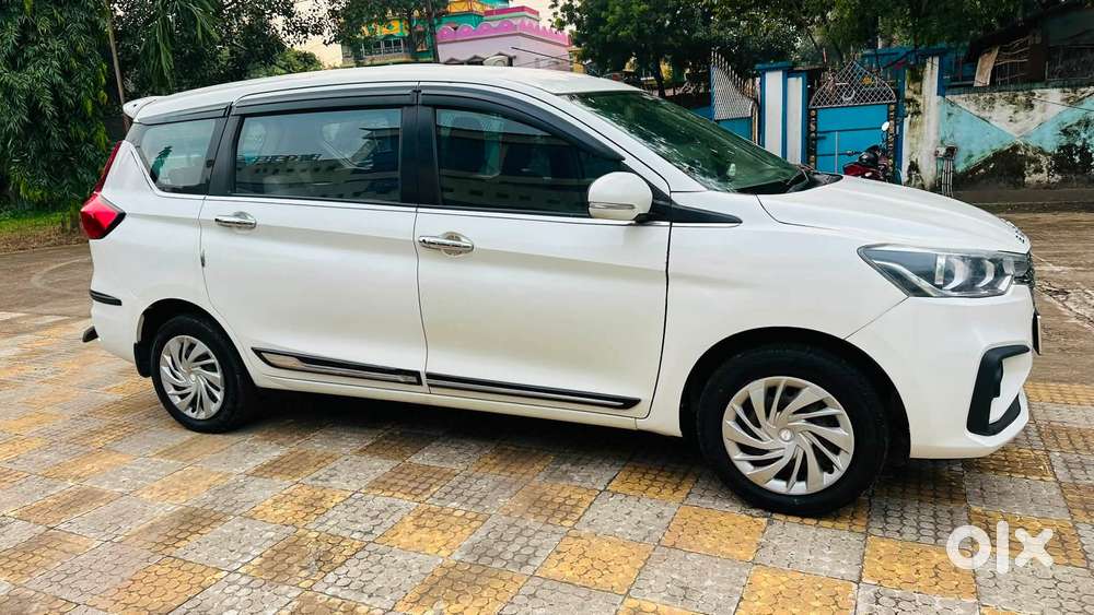 Maruti Suzuki Ertiga Vxi Cng, 2022, Cng & Hybrids