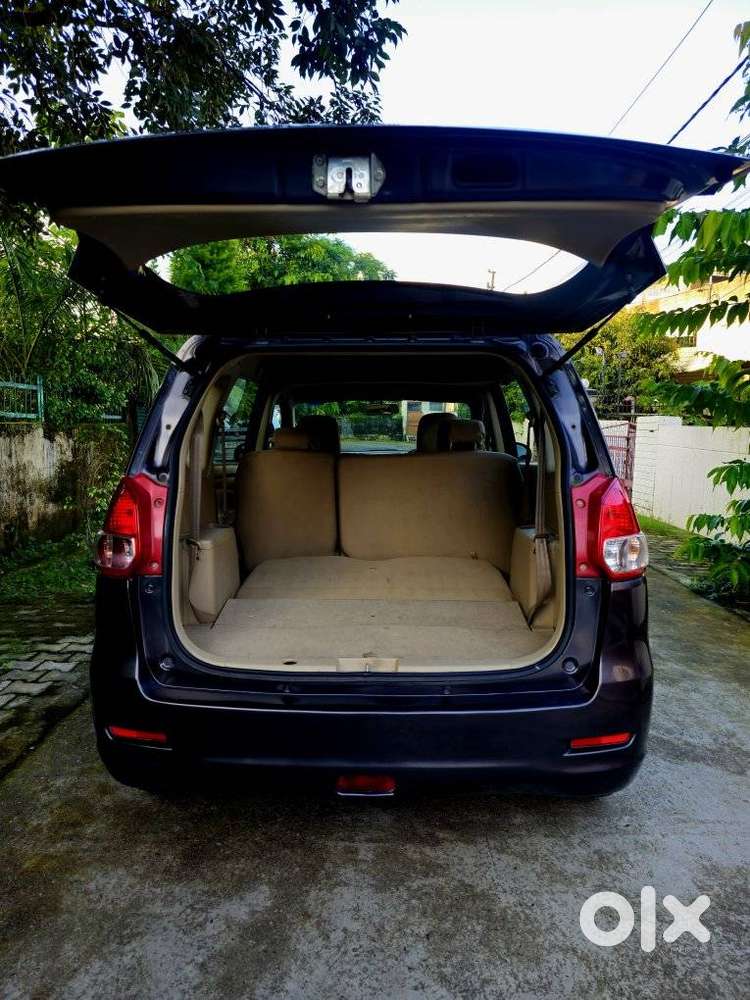 Maruti Suzuki Ertiga Vxi Abs, 2013, Petrol