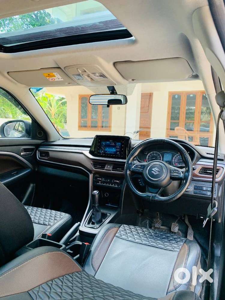 Maruti Suzuki Brezza 1.5 Zxi Smart Hybrid, 2022, Petrol