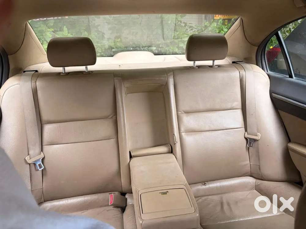 Honda Civic 1.8 Sunroof 2011 Well Mintanance With Service Company Reco