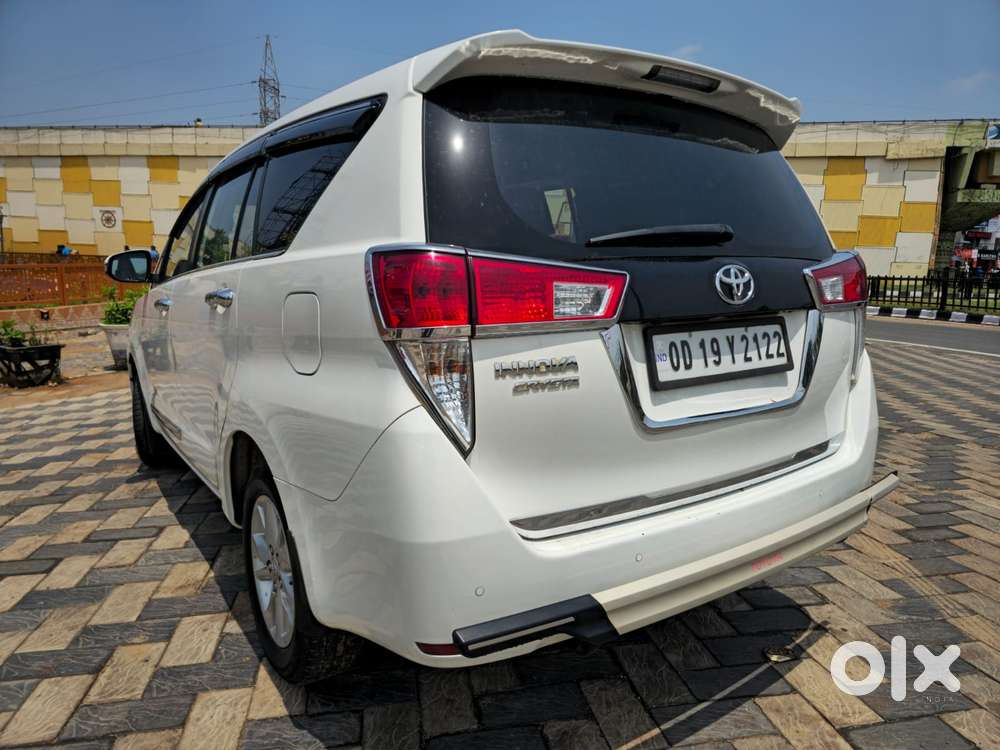 Toyota Innova Crysta 2.8 Gx At 8s, 2024, Diesel