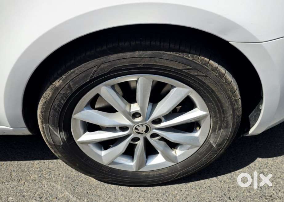 Skoda Octavia 1.8 Tsi At Style, 2017, Petrol