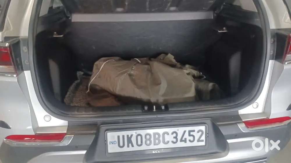 Kia Sonet 2023 Petrol 22000 Km Driven