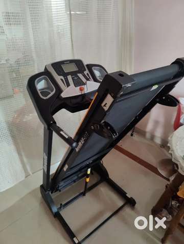 Aerofit treadmill af 517 price sale