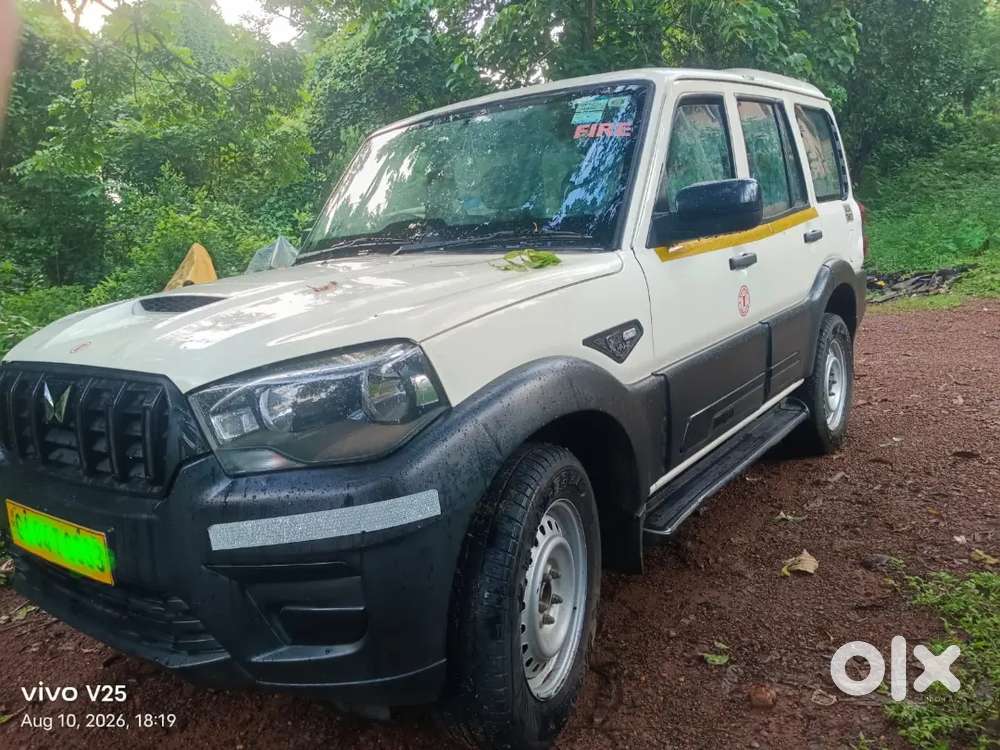 Mahindra Scorpio Classic 2023