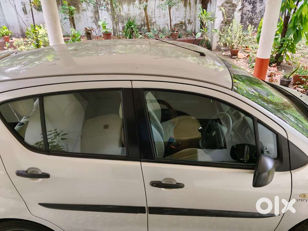 Maruti Suzuki Ritz Vxi, 2013, Petrol