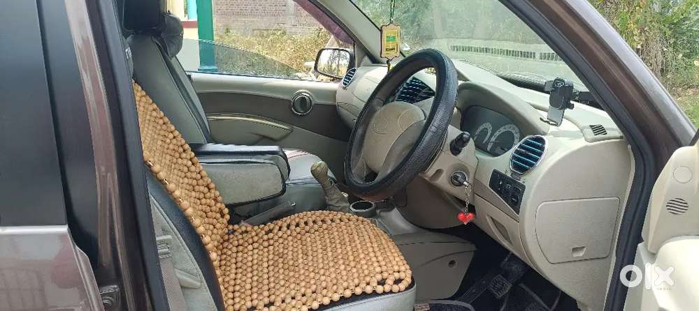Mahindra Quanto 1.5 C8 2013 Model