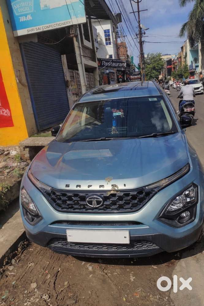 Tata Safari