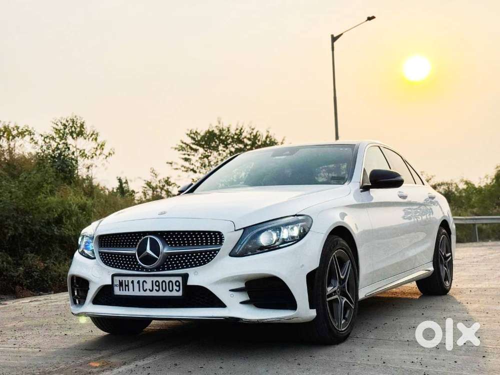 Amg ! 300d 2019 Diesel Mercedes Benz Lessrun F/loaded Newlike Beauty !