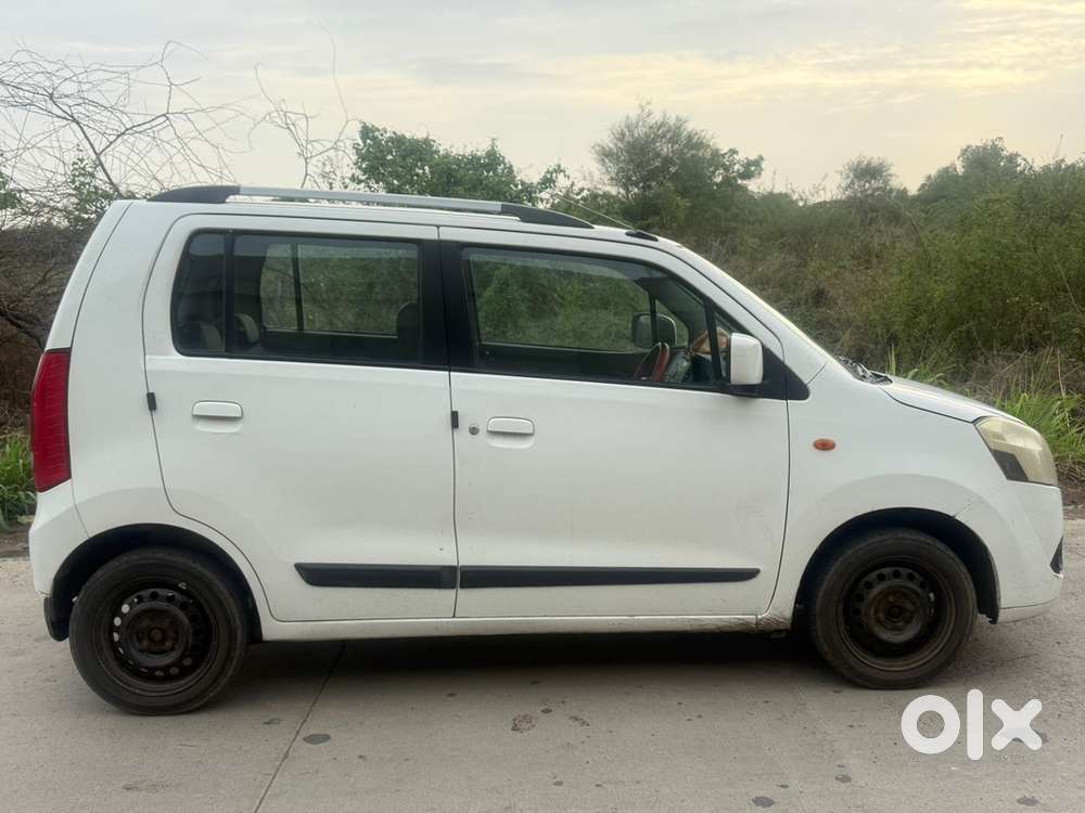 Maruti Suzuki Wagon-r 2011petrol & Cng