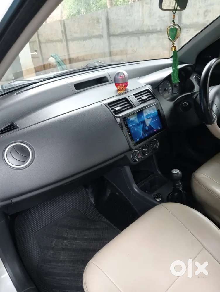Maruti Suzuki Dzire 2015