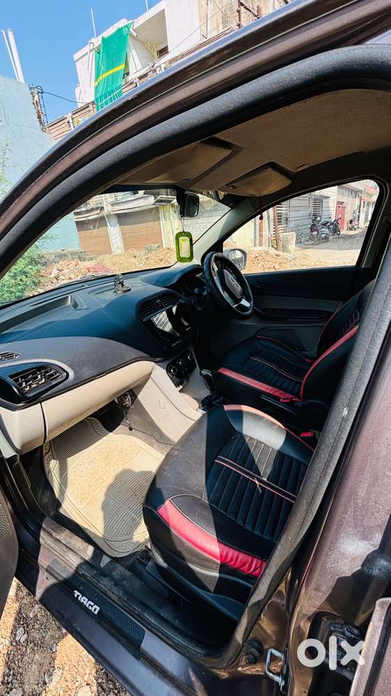 Tata Tiago 2017 Petrol
