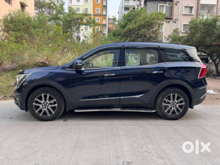 Mahindra Xuv700 2.2 Ax 7 Diesel At Str, 2024, Diesel