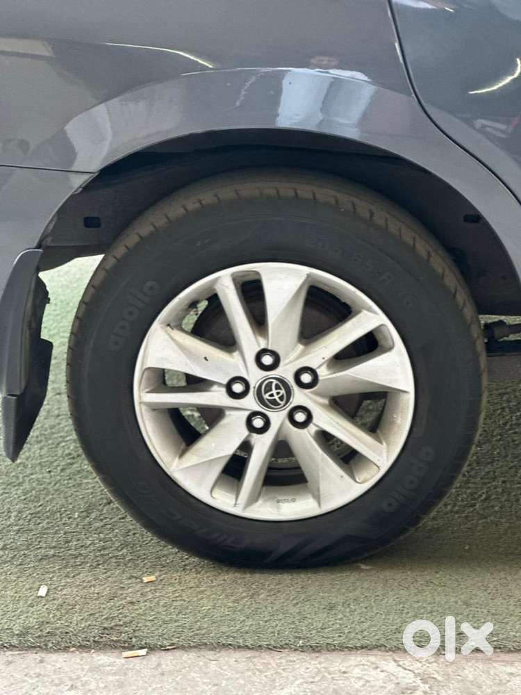 Toyota Innova Crysta