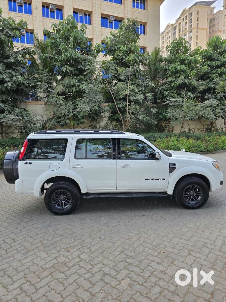 Ford Endeavour 4x4 At 3.0l