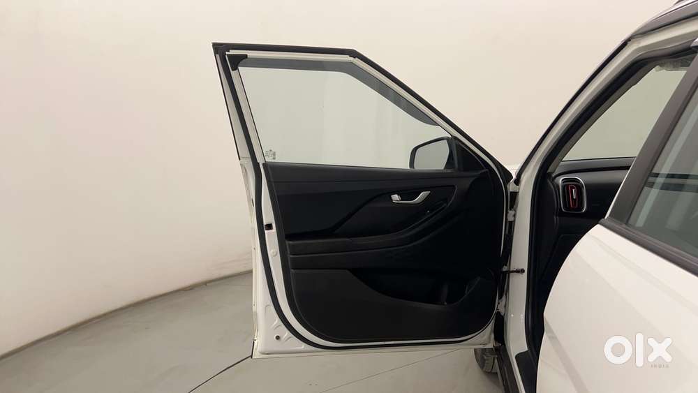 Hyundai Creta 1.5 S Plus Knight Petrol, 2023, Petrol