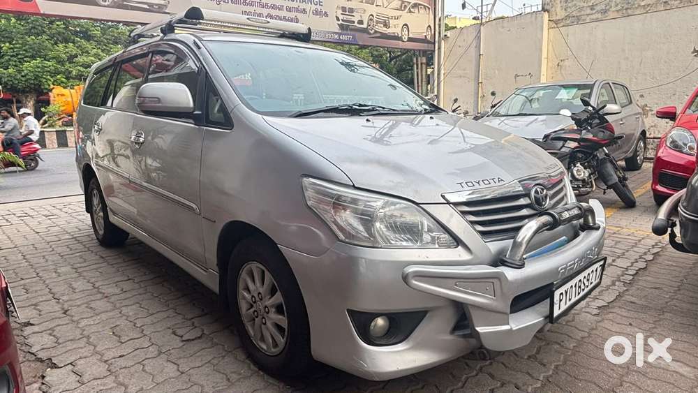 Toyota Innova 2.5 Vx 8 Str Bs-iii, 2012, Diesel