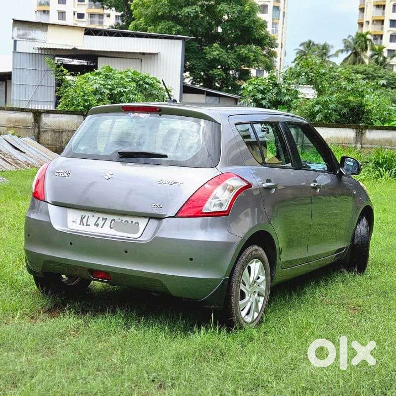 Maruti Suzuki Swift Zxi, 2012, Petrol
