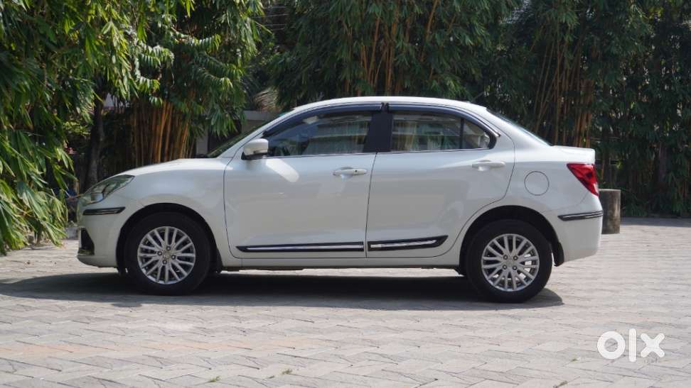 Maruti Suzuki Dzire Zxi Ags, 2023, Petrol