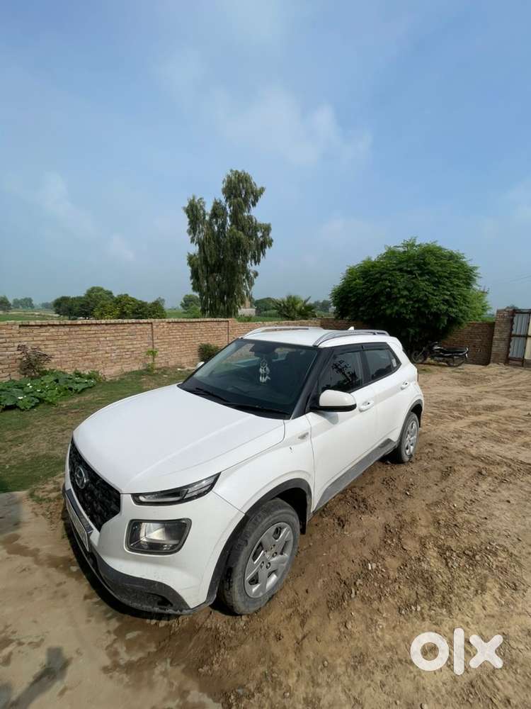 Hyundai Venue Petrol 2020