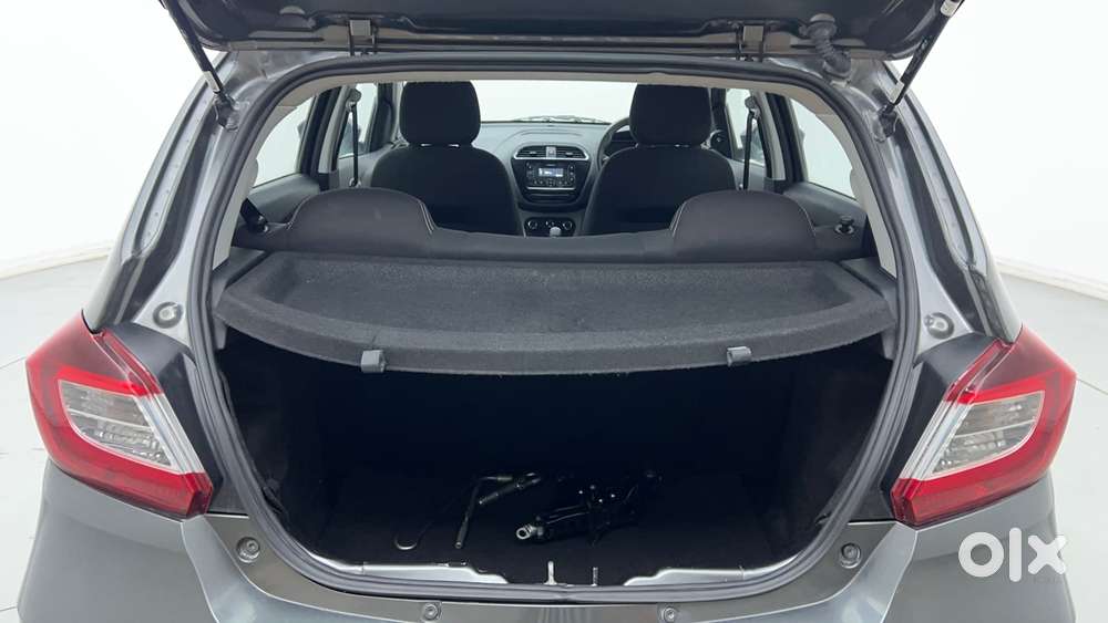 Tata Tiago 1.2 Revotron Xta, 2023, Petrol