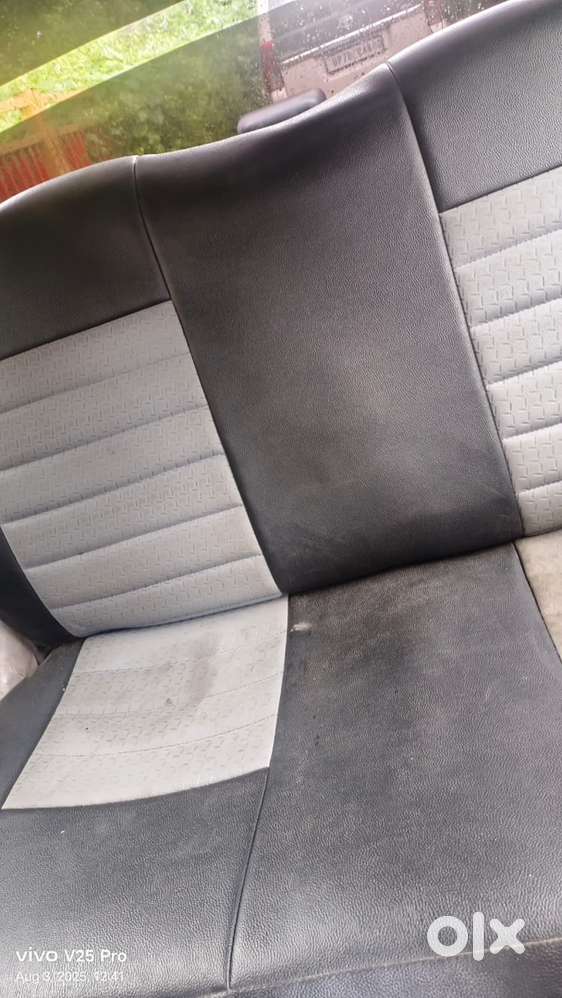 Maruti Suzuki 800 Duo 2011